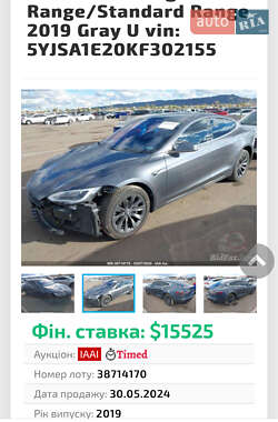 Лифтбек Tesla Model S 2019 в 