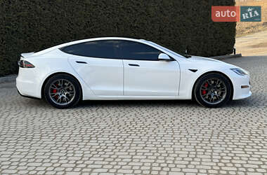 Ліфтбек Tesla Model S 2023 в 