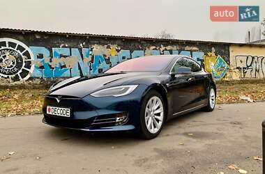 Лифтбек Tesla Model S 2020 в Одессе