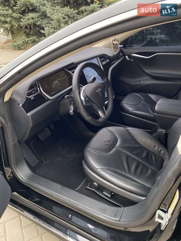 Лифтбек Tesla Model S 2014 в Харькове