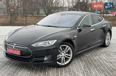 Лифтбек Tesla Model S 2013 в Виннице