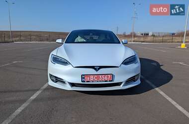 Ліфтбек Tesla Model S 2020 в Рівному