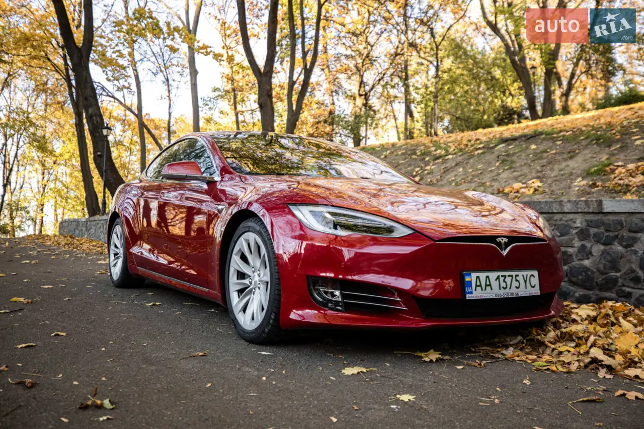 2015 Tesla Model S - мініатюра 19