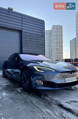 Ліфтбек Tesla Model S 2018 в Києві