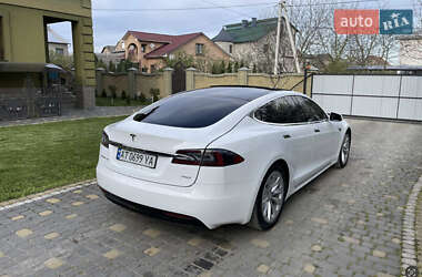 Лифтбек Tesla Model S 2016 в 