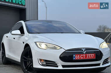 Ліфтбек Tesla Model S 2013 в Луцьку