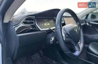 Ліфтбек Tesla Model S 2013 в Луцьку