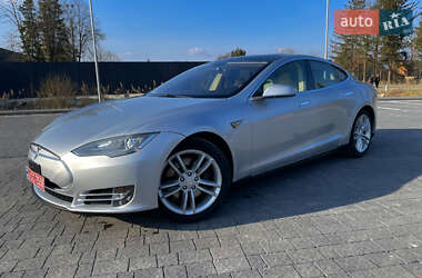 Лифтбек Tesla Model S 2013 в Самборе