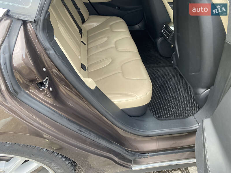 Лифтбек Tesla Model S 2015 в Киеве