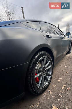 Лифтбек Tesla Model S 2013 в Черкассах
