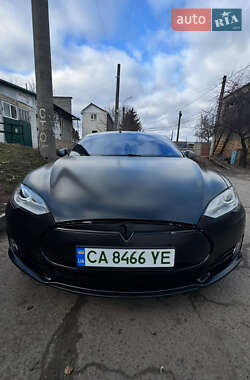 Лифтбек Tesla Model S 2013 в Черкассах