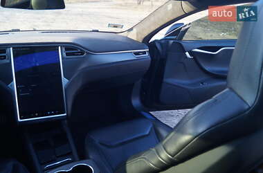 Ліфтбек Tesla Model S 2014 в 