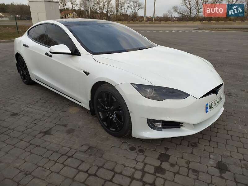 Лифтбек Tesla Model S 2016 в Каменском фото 3 Лифтбек Tesla Model S 2016 в Каменском