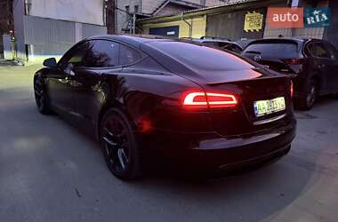 Лифтбек Tesla Model S 2021 в 