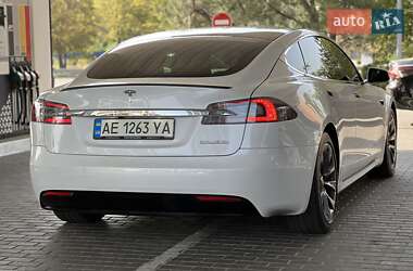 Лифтбек Tesla Model S 2020 в Днепре