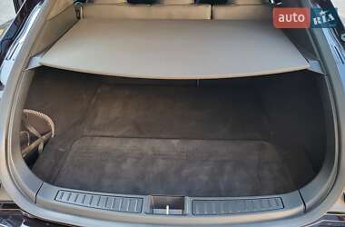 Лифтбек Tesla Model S 2016 в 