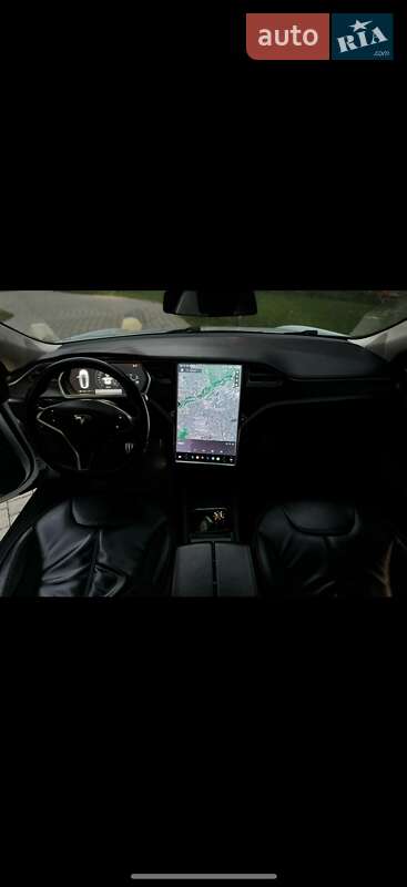 Лифтбек Tesla Model S 2013 в Ивано-Франковске фото 14 Лифтбек Tesla Model S 2013 в Ивано-Франковске