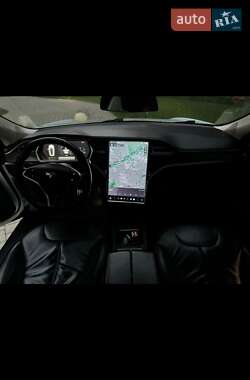 Ліфтбек Tesla Model S 2013 в 
