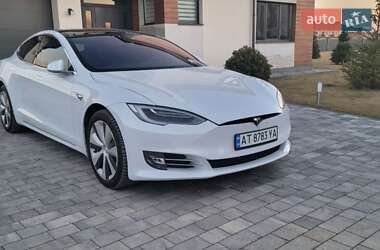 Лифтбек Tesla Model S 2020 в Ивано-Франковске