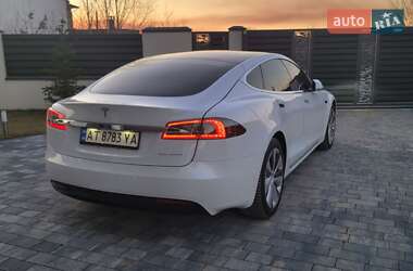 Лифтбек Tesla Model S 2020 в 