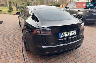 Лифтбек Tesla Model S 2021 в 