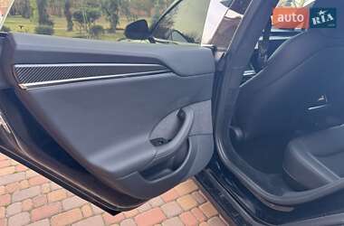 Лифтбек Tesla Model S 2021 в 