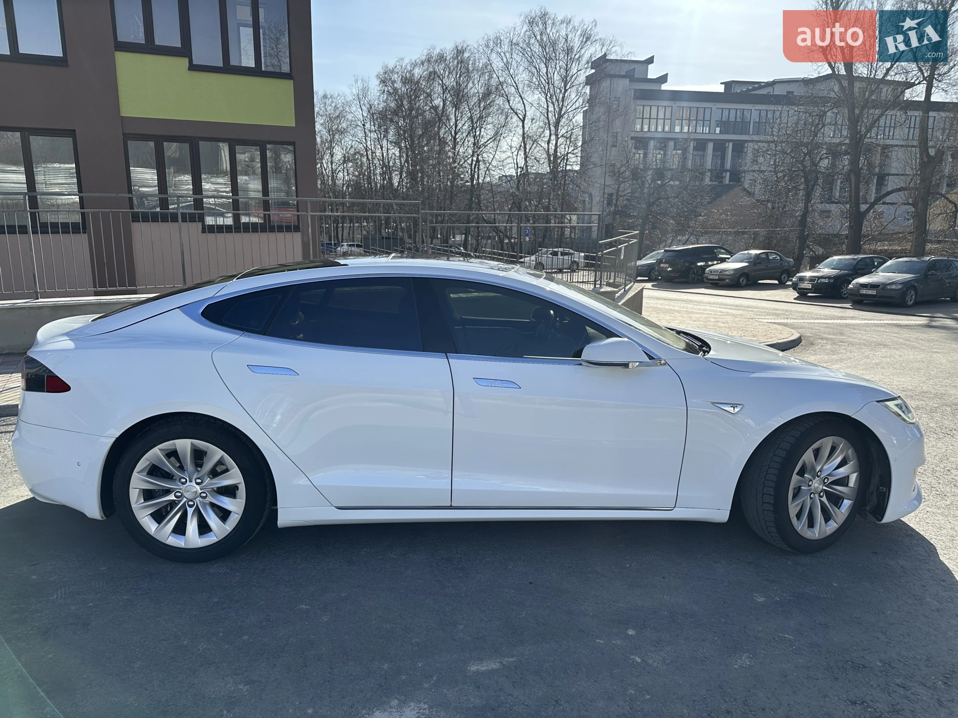 2016 Tesla Model S - мініатюра 11