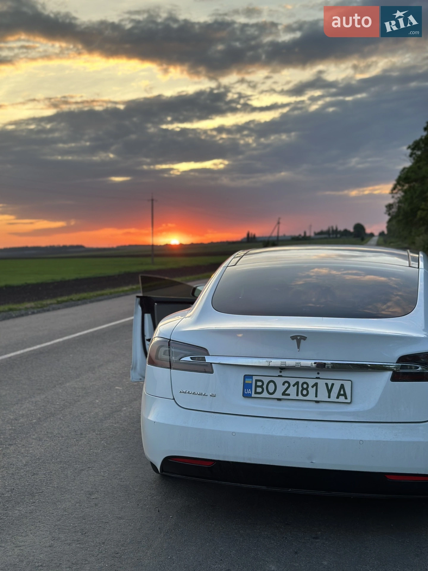 2016 Tesla Model S - мініатюра 41