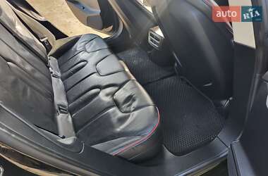 Ліфтбек Tesla Model S 2013 в 