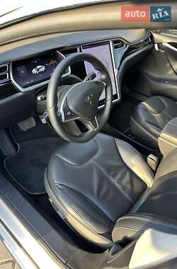 Лифтбек Tesla Model S 2014 в Киеве