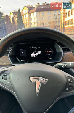 Ліфтбек Tesla Model S 2019 в 