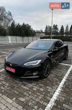 Ліфтбек Tesla Model S 2020 в Івано-Франківську