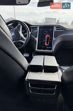 Лифтбек Tesla Model S 2018 в 