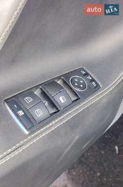 Лифтбек Tesla Model S 2014 в 
