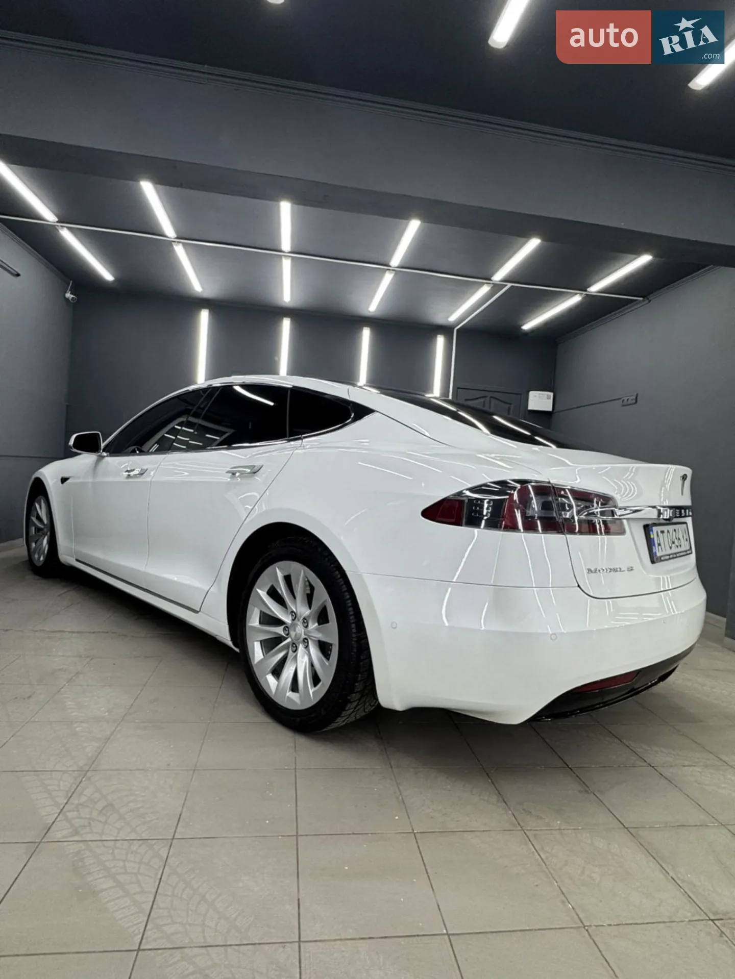 2017 Tesla Model S - мініатюра 21