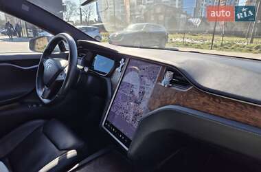 Лифтбек Tesla Model S 2019 в 