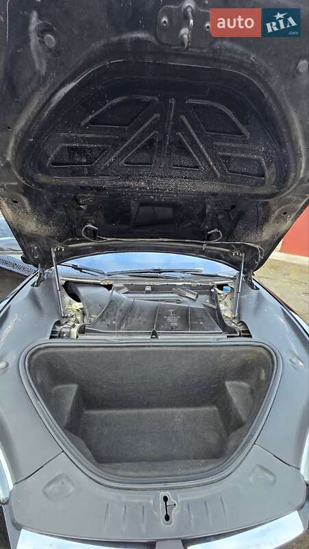 Ліфтбек Tesla Model S 2018 в Чернігові