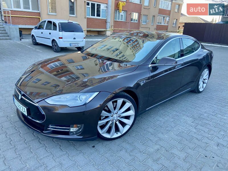 Лифтбек Tesla Model S 2012 в Хмельницком фото 6 Лифтбек Tesla Model S 2012 в Хмельницком