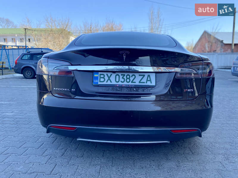 Лифтбек Tesla Model S 2012 в Хмельницком фото 11 Лифтбек Tesla Model S 2012 в Хмельницком