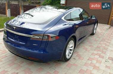 Ліфтбек Tesla Model S 2017 в Одесі фото 3 Ліфтбек Tesla Model S 2017 в Одесі