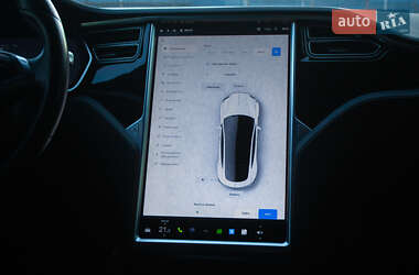 Ліфтбек Tesla Model S 2017 в 