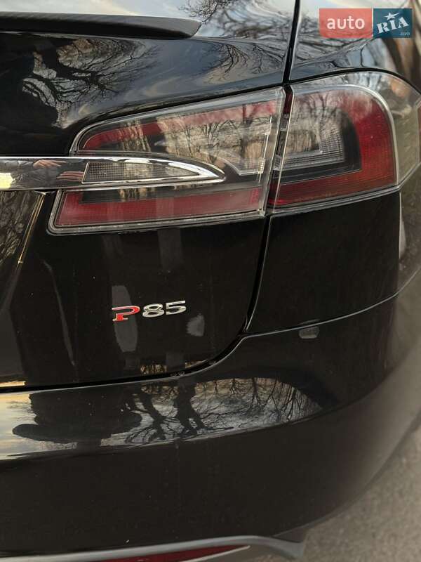 Ліфтбек Tesla Model S 2012 в Білій Церкві