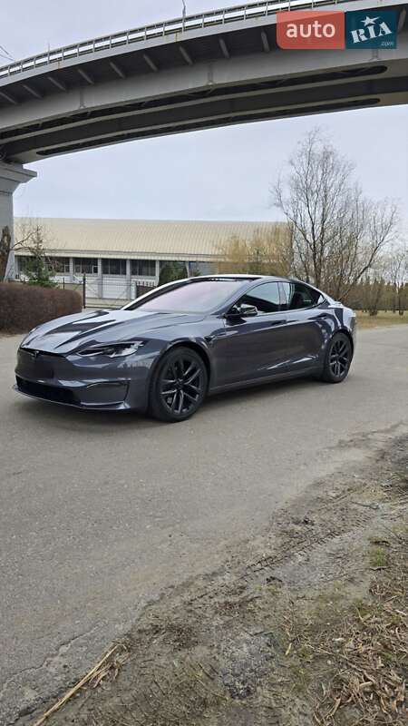 Лифтбек Tesla Model S 2021 в Киеве