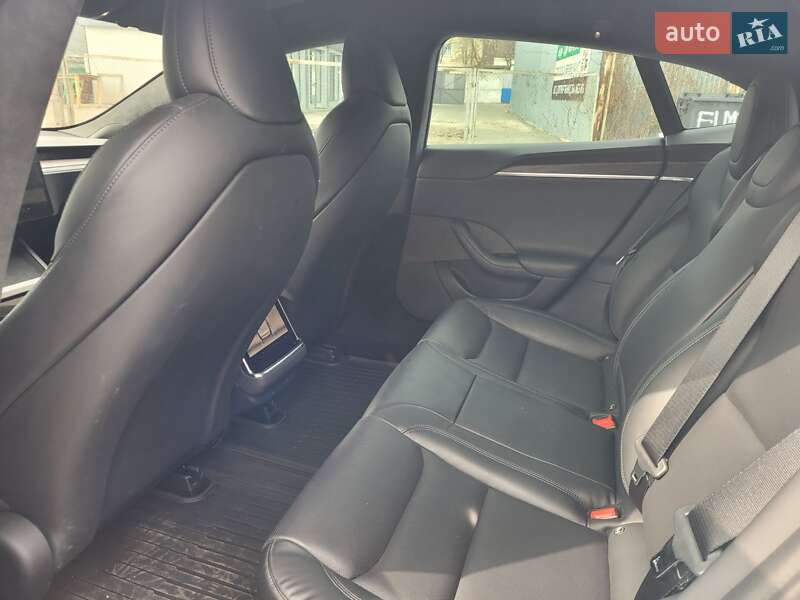Лифтбек Tesla Model S 2022 в Киеве фото 10 Лифтбек Tesla Model S 2022 в Киеве