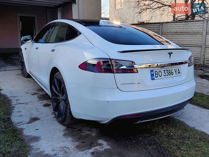 Лифтбек Tesla Model S 2015 в Бучаче фото 5 Лифтбек Tesla Model S 2015 в Бучаче