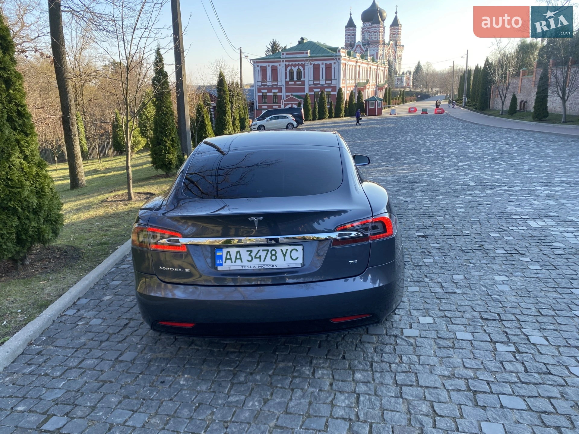 2016 Tesla Model S - мініатюра 8