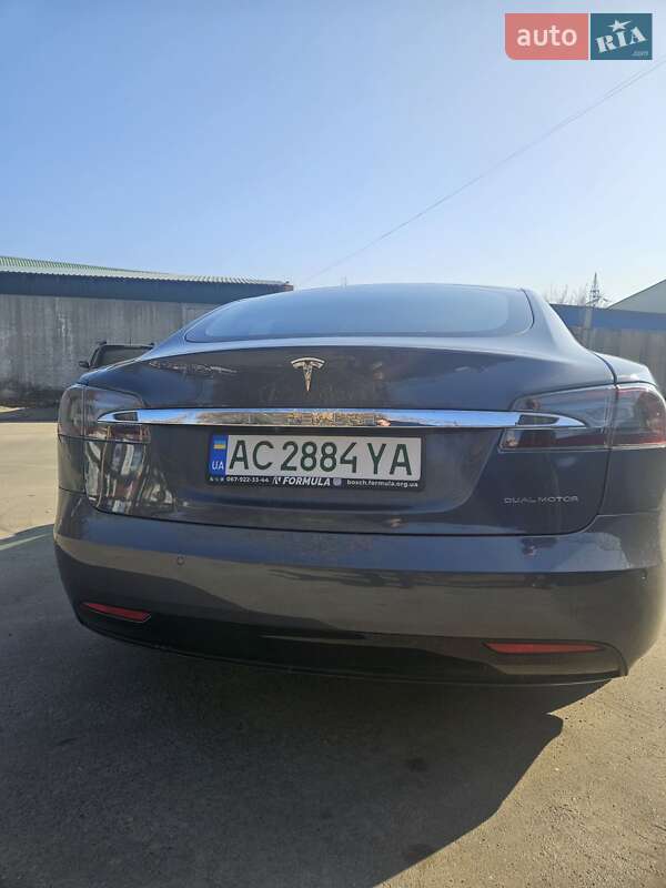 Ліфтбек Tesla Model S 2020 в Києві
