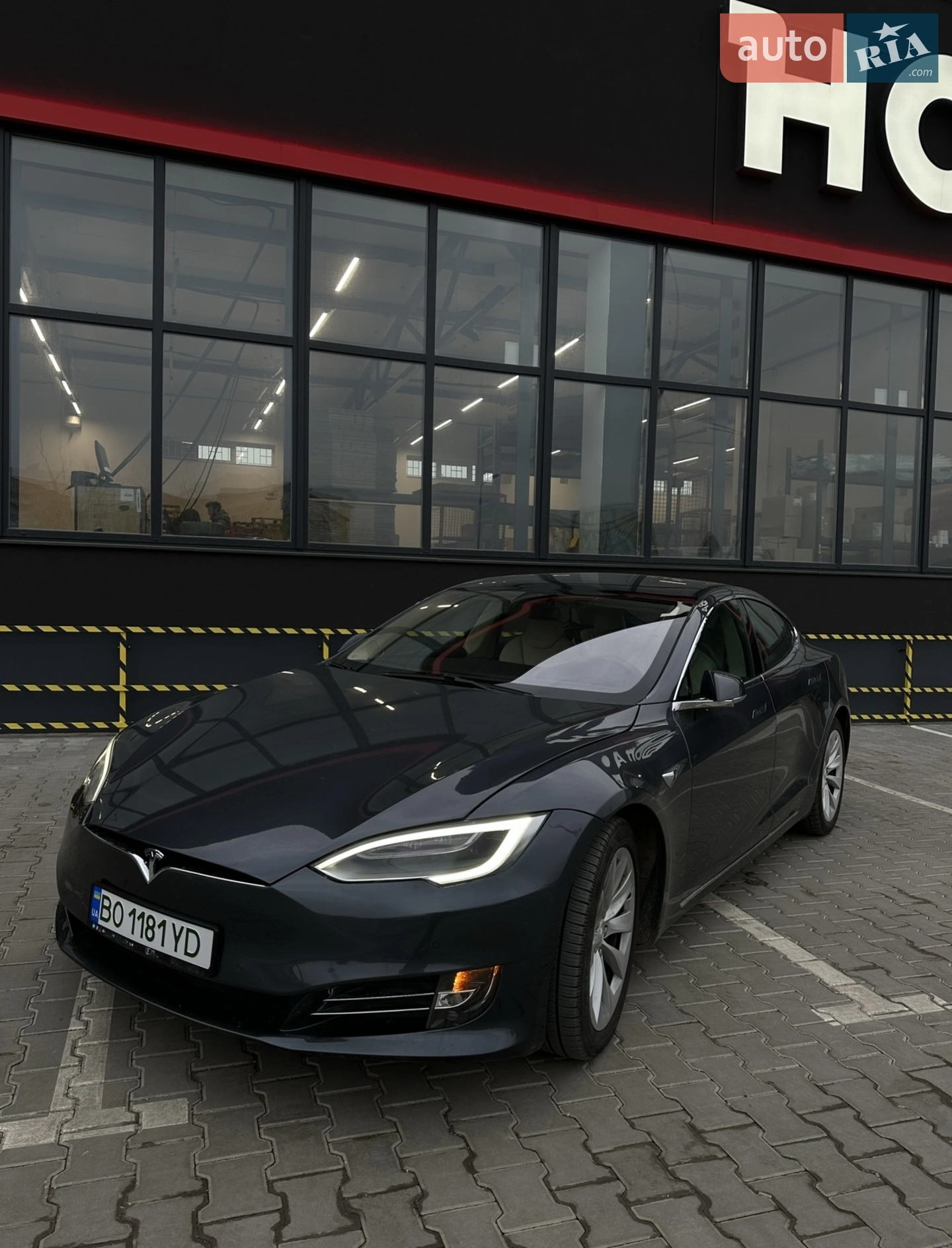 2018 Tesla Model S - мініатюра 2