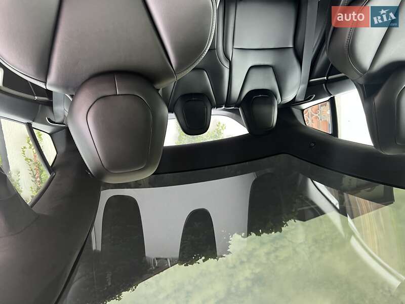 Лифтбек Tesla Model S 2017 в Одессе