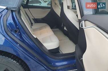 Лифтбек Tesla Model S 2018 в 